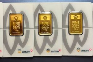 Emas Antam Terkoreksi Tipis 18 Juli 2025, Buyback Tetap di Level Aman