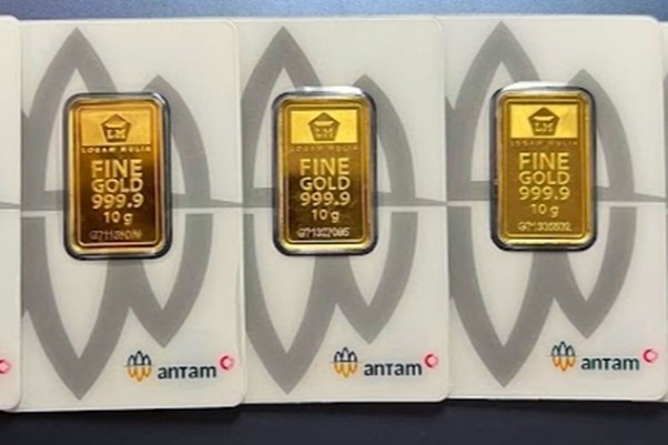Emas Antam Terkoreksi Tipis 18 Juli 2025, Buyback Tetap di Level Aman
