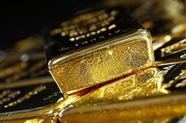 Harga Emas 24 Karat Melonjak pada 22 Juli 2025 Saatnya Beli atau Jual