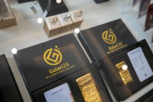 Harga Emas Pegadaian 10 Juli 2025 Galeri24 dan UBS Turun Serentak