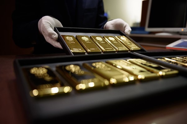 Ketidakpastian Negosiasi Dagang AS Angkat Harga Emas ke Level Tertinggi 5 Pekan
