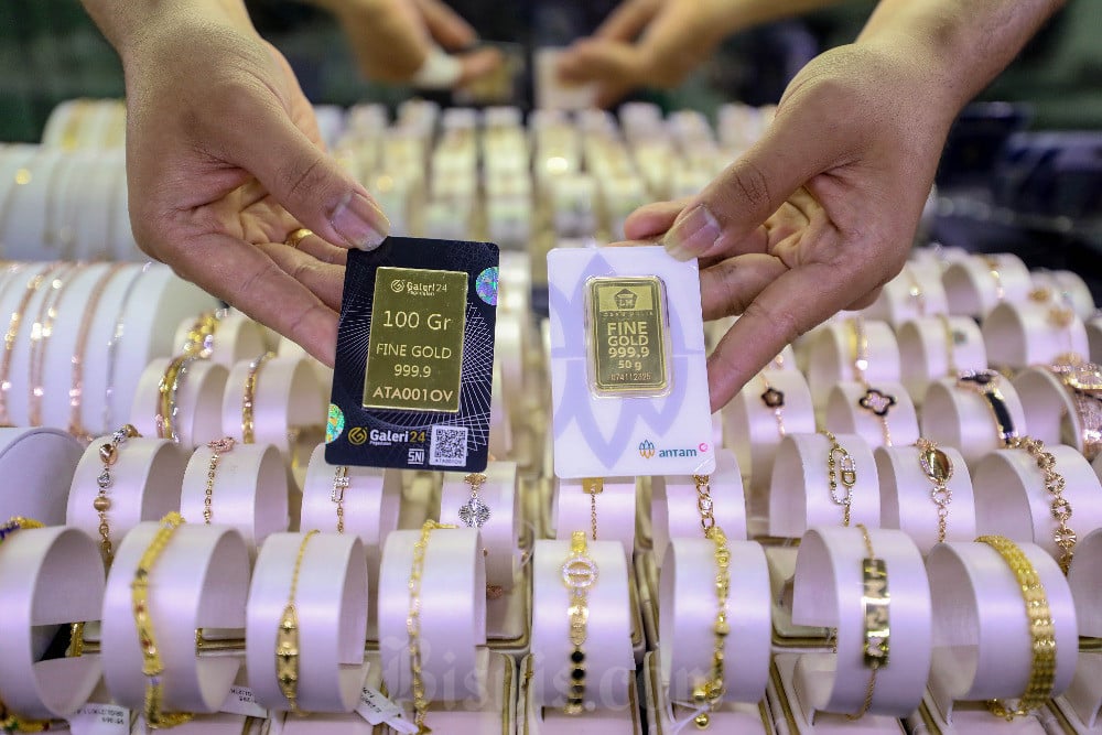 Emas Menguat Tipis Menjelang Keputusan Suku Bunga The Fed